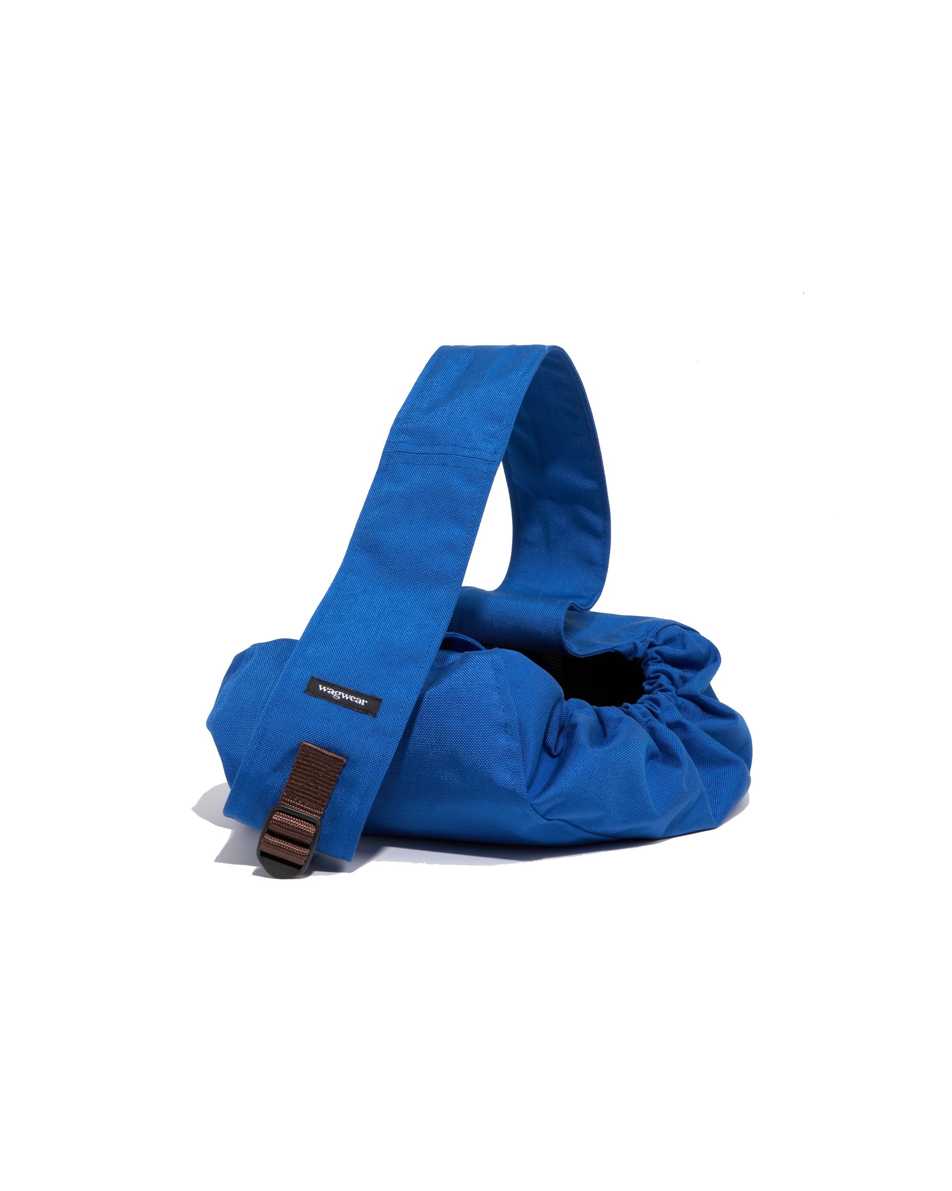 messenger pounch carrier in cobalt