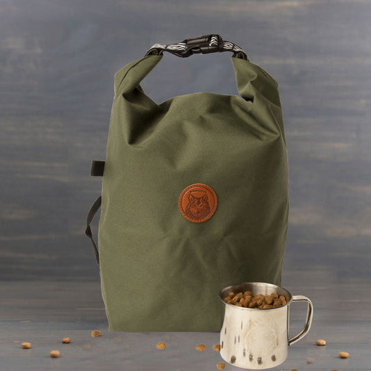'24 Olive Doggie Bag